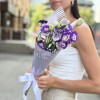 Букет из 3 бело-фиолетовых эустом