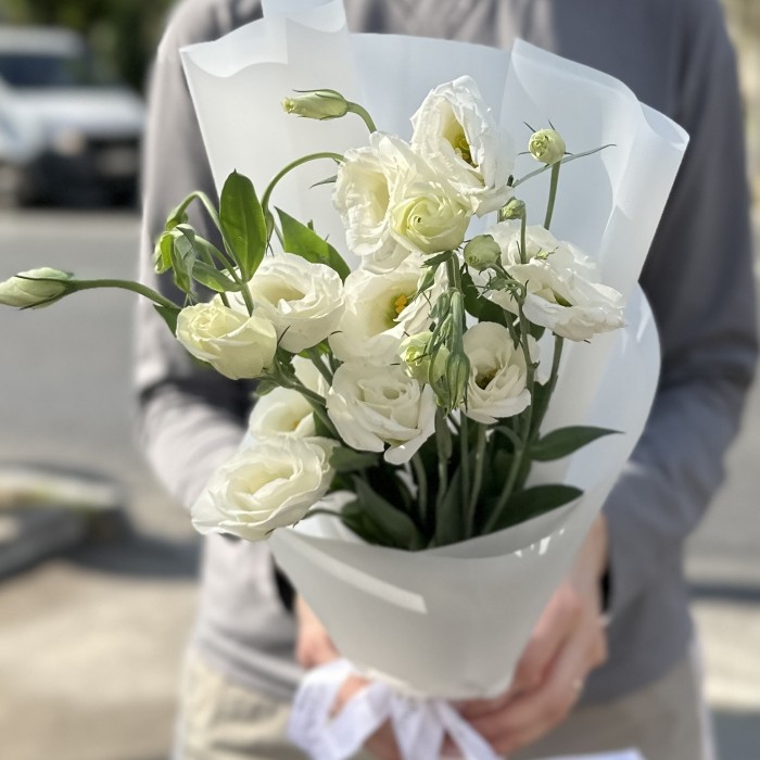 Букет из 3 белых эустом