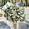 Букет из 51 белой эустомы