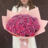 Букет из 51 гвоздики сорта Гипноз