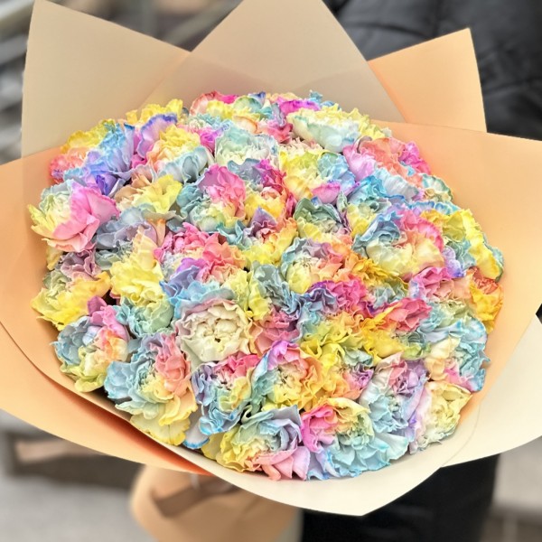 Букет из 51 радужной гвоздики