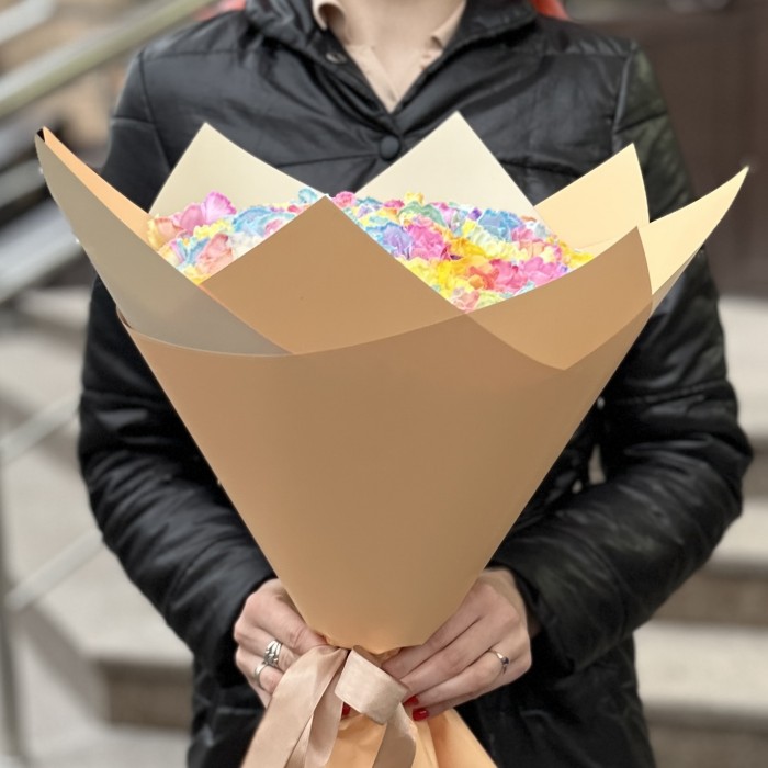 Букет из 51 радужной гвоздики