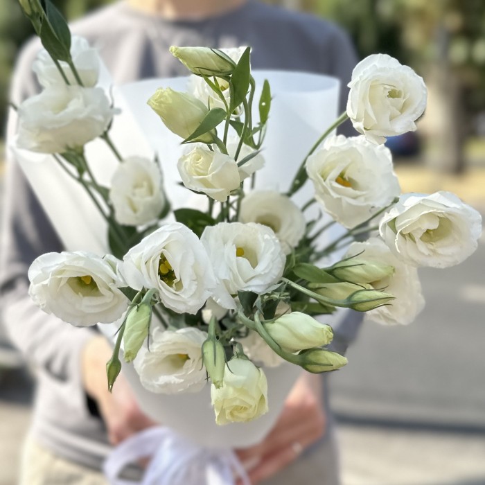 Букет из 5 белых эустом