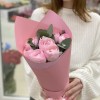 Букет из 7 розовых Ранункулюсов с эвкалиптом