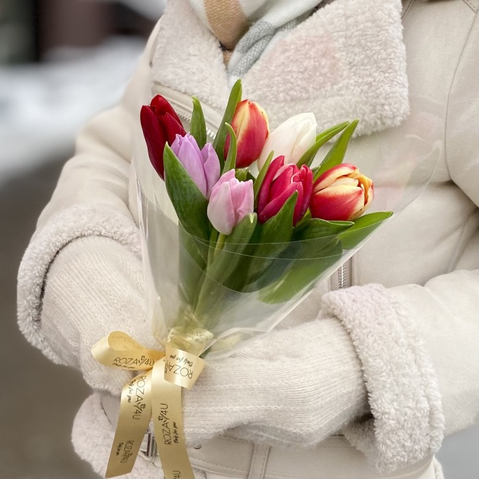 Букет из 7 тюльпанов микс