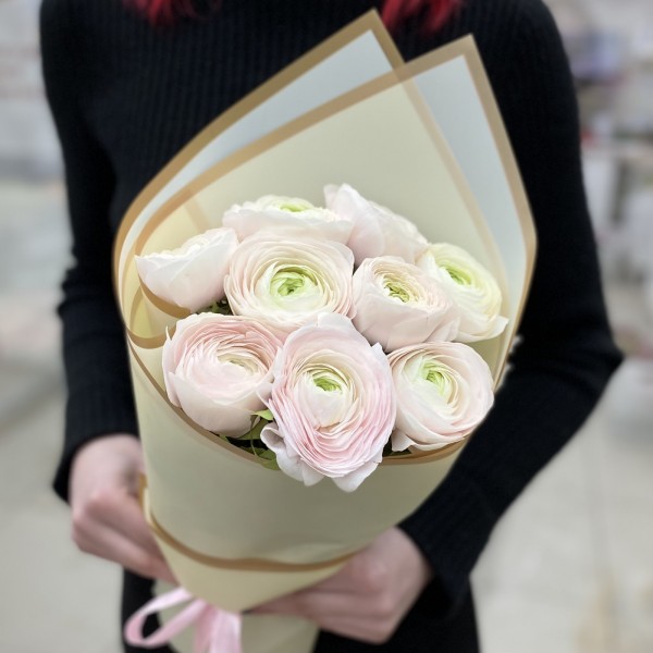 Букет из 9 ранункулюсов Ханой