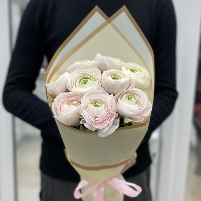 Букет из 9 ранункулюсов Ханой