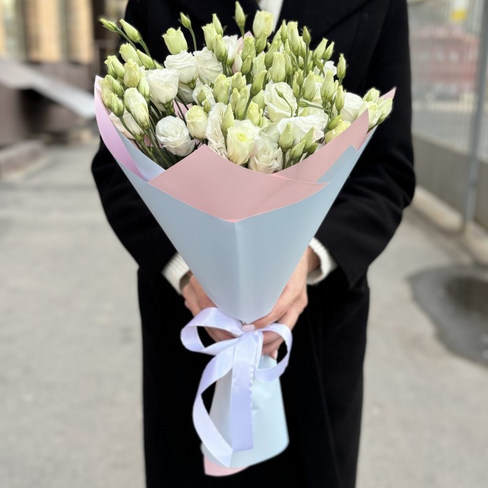 Букет из 9 белых эустом