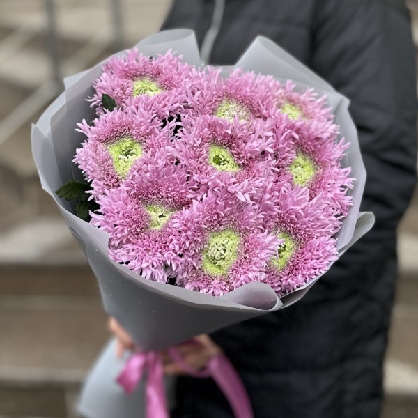 Букет из 9 розовых хризантем Этруско