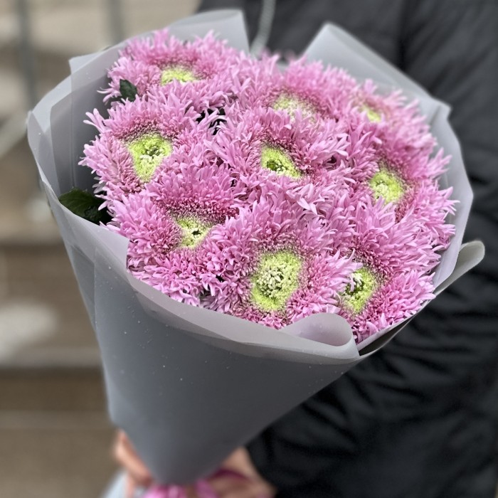 Букет из 9 розовых хризантем Этруско