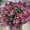 Букет пионовидных роз Сильва Пинк с альстромерий