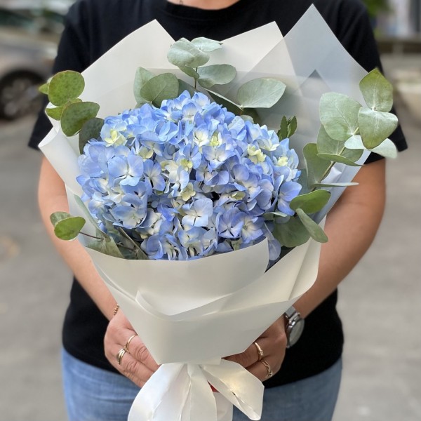 Букет с голубой гортензией Мечта