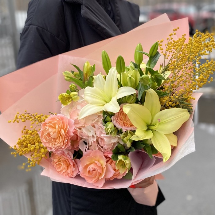 Букет с лилиями  Нежное Послание