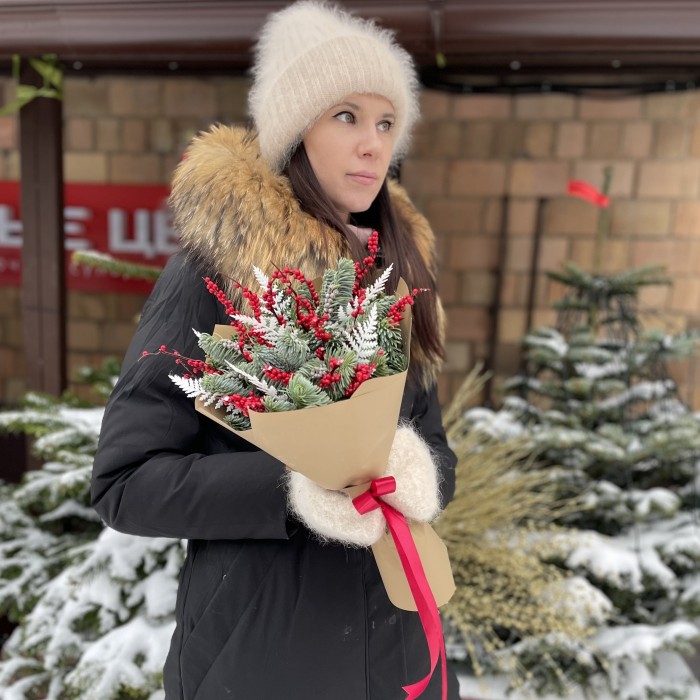 Букет с нобилисом и декором