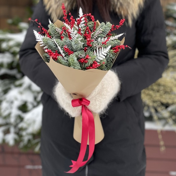 Букет с нобилисом и декором