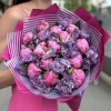 Букет с пионами Флеминг и дельфиниума