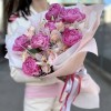 Букет с пионами Флеминг и нежными розами