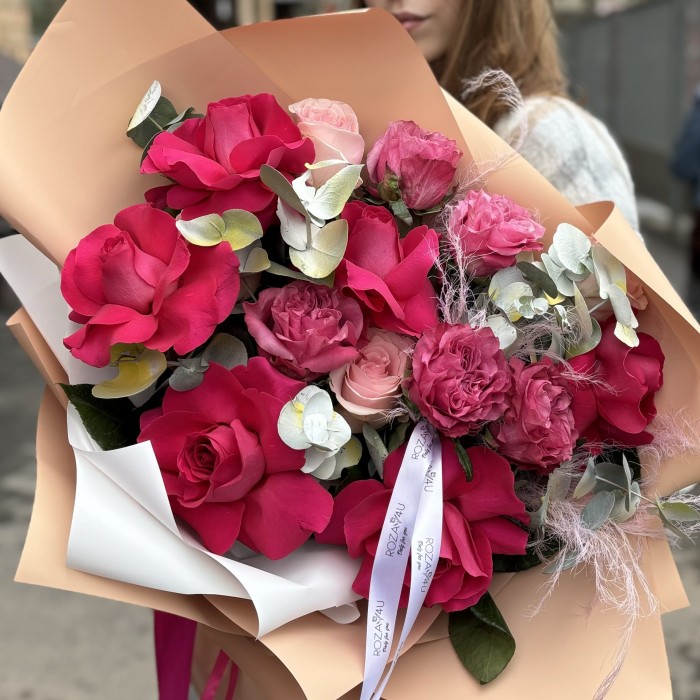 Букет с розами Малиновое небо