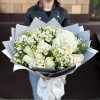 Букет с розами Нежный иней