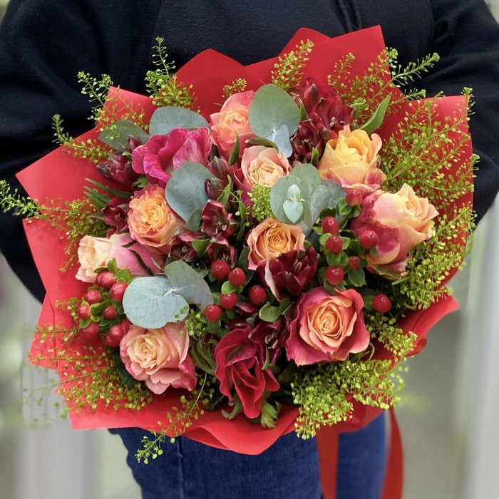 Букет  с розами Робкая Надежда