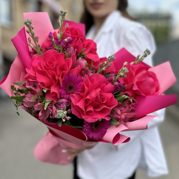 Букет с розами Сладкий Поцелуй