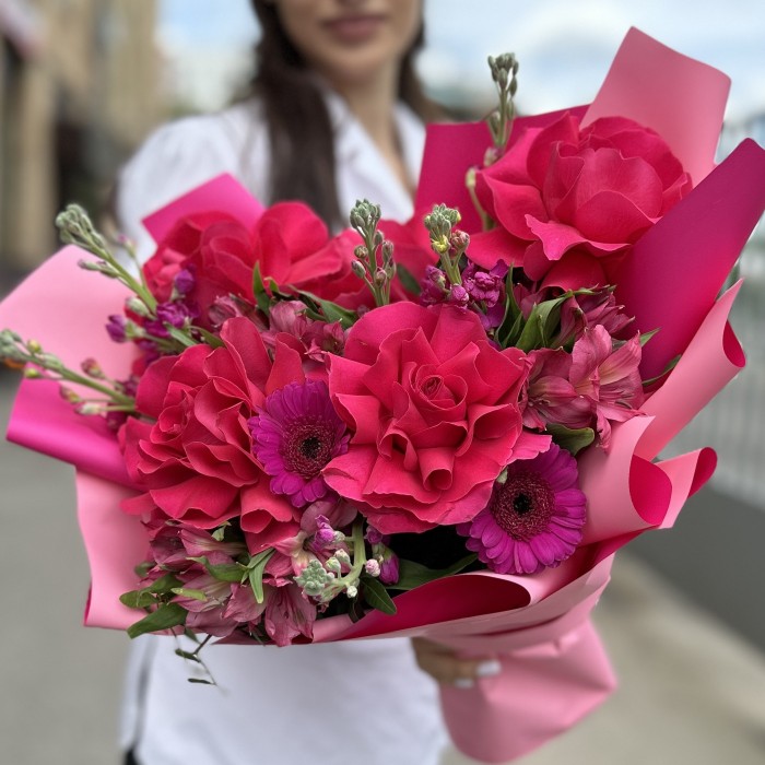 Букет с розами Сладкий Поцелуй