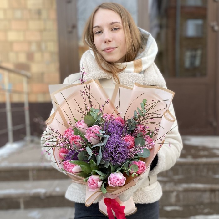 Букет с тюльпанами Весеннее настроение