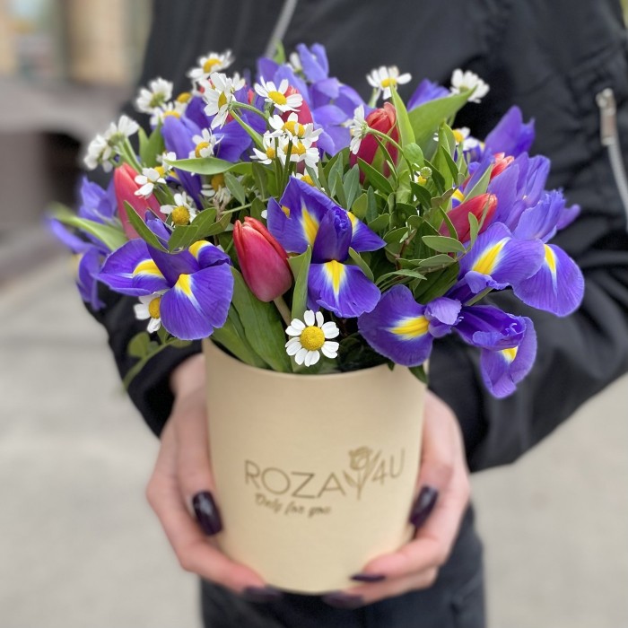 Цветочная поляна в коробке