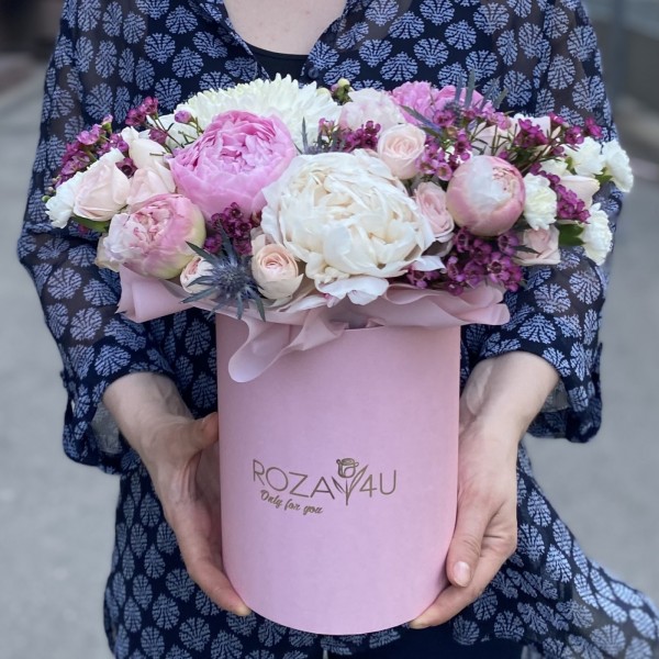 Цветы в коробке Эйфория