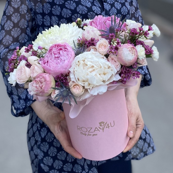 Цветы в коробке Эйфория