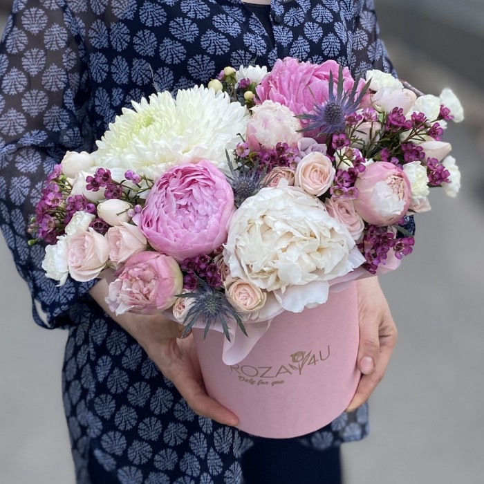 Цветы в коробке Эйфория