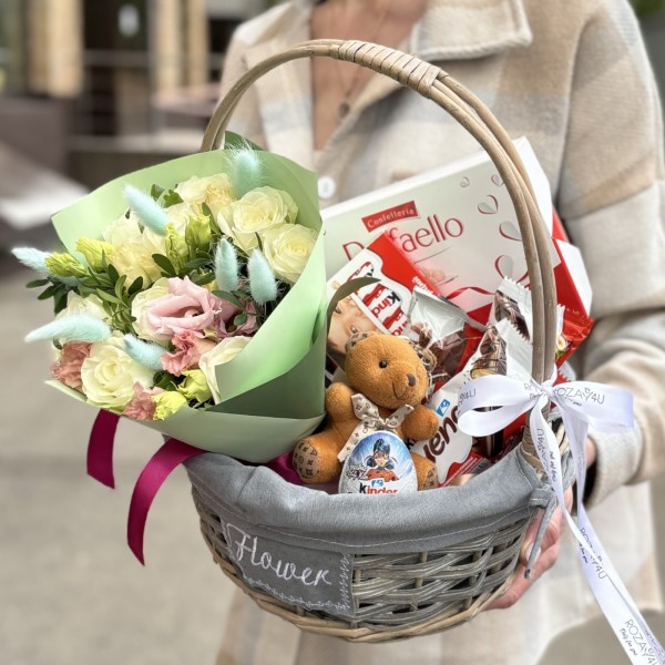 Детский набор в корзине Радость