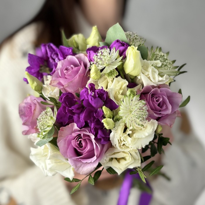 Дублер букета невесты с розами и маттиолой Кружево