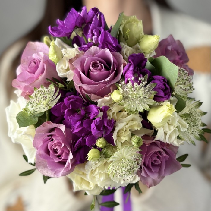 Дублер букета невесты с розами и маттиолой Кружево