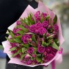 Дуэт из кустовых роз Глория и альстромерии