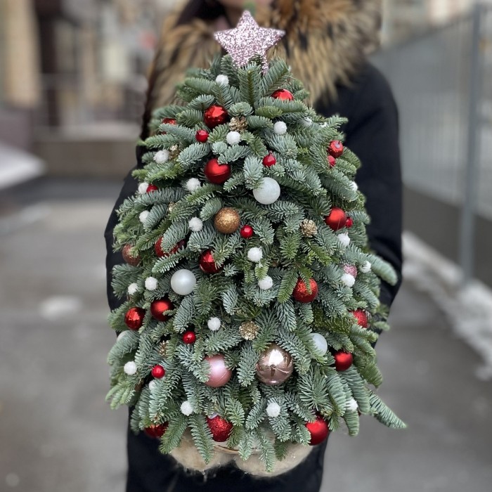 Елка с декором Яркий Праздник