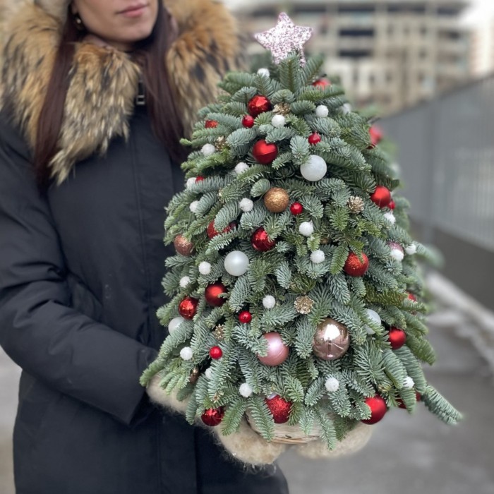 Елка с декором Яркий Праздник