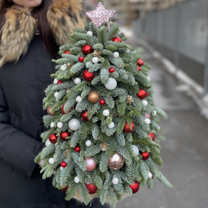 Елка с декором Яркий Праздник