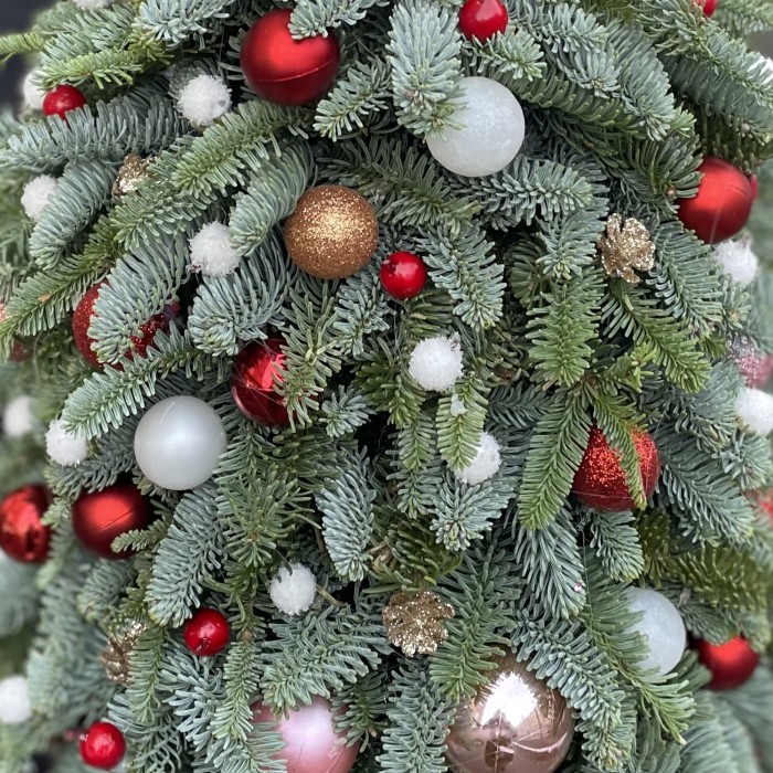 Елка с декором Яркий Праздник