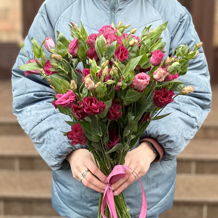 Эустома красная