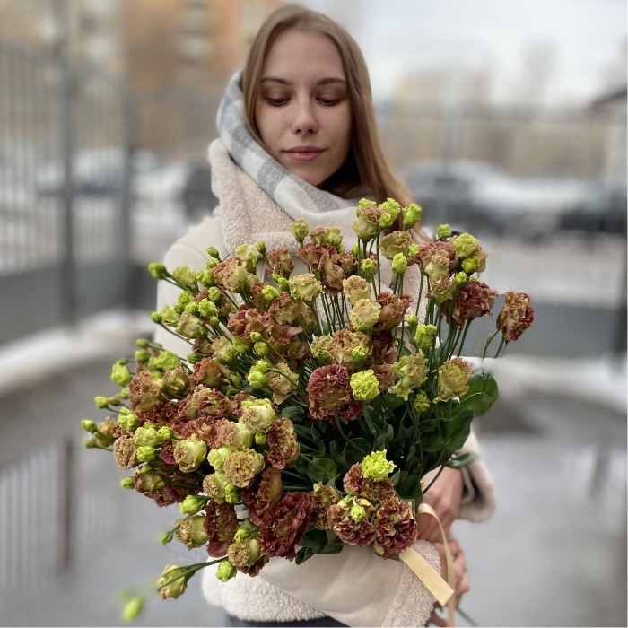 Эустома шоколадная