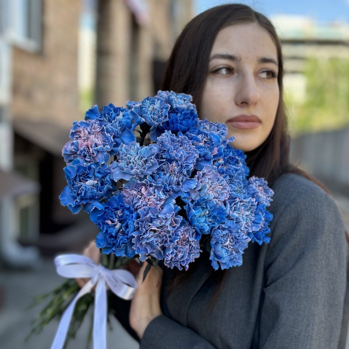 Гвоздика Пинк блю Молли