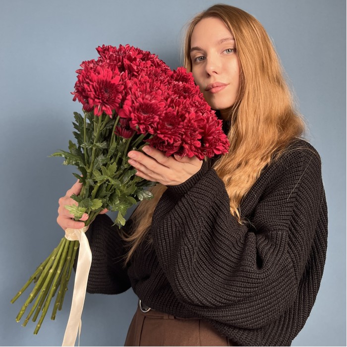 Хризантема кустовая красная