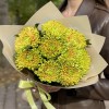 Букет из 9 зелено-оранжевых хризантем  Россано Элизабет