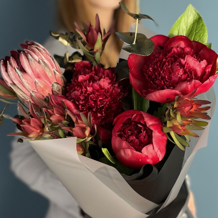 Интерьерный букет бордовое сердце