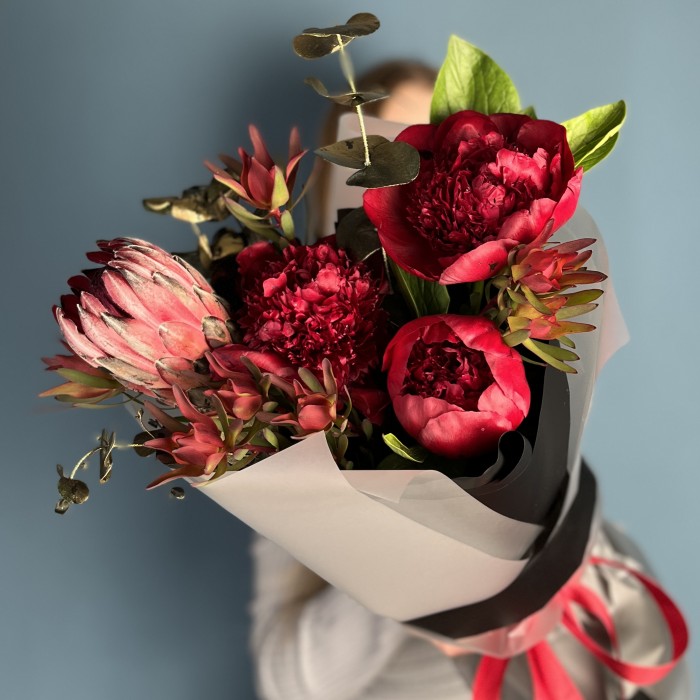 Интерьерный букет бордовое сердце