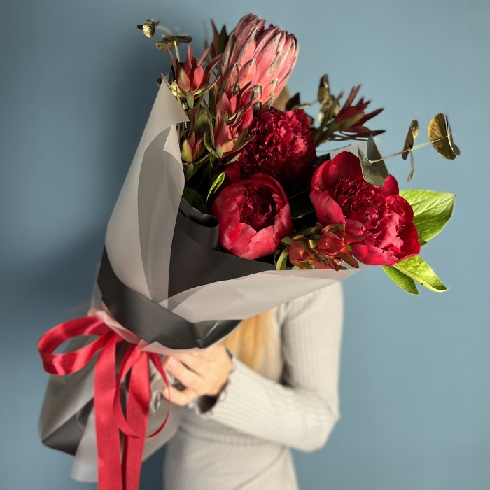 Интерьерный букет бордовое сердце