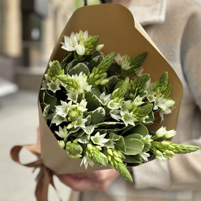 Интерьерный букет с орнитогалумом