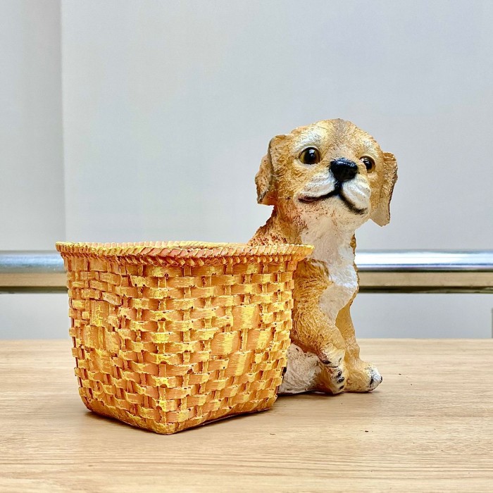 Кашпо Щенок у квадратной корзины