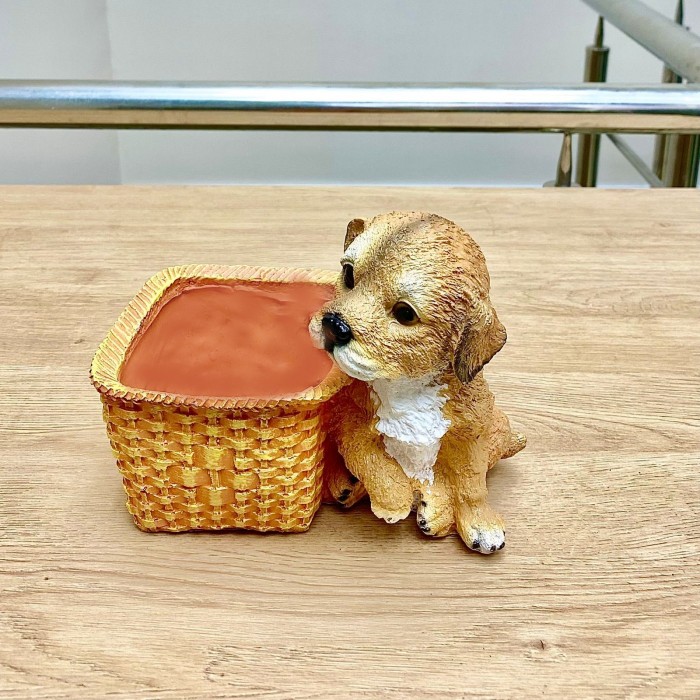 Кашпо Щенок у квадратной корзины